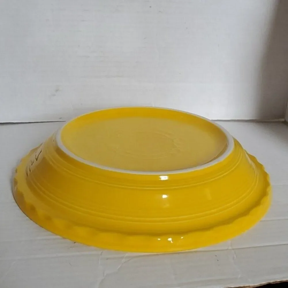 Fiestaware FIESTA Pie Plate Deep Dish Baking Bake Bakeware Baker Yellow CERAMIC
